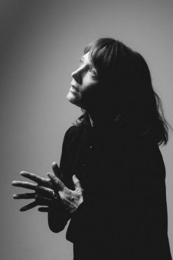 Sarah Blasko Photo 1